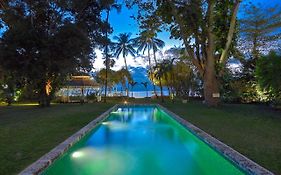 Villa Nelson Gay